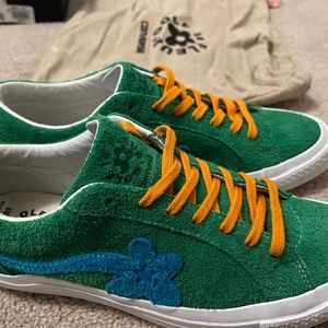Mens 9.5 Golf le Fleur Converse like new